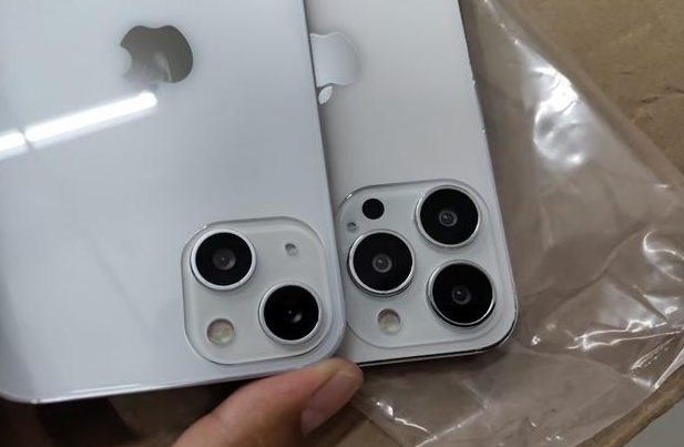 新县苹果手机维修分享iPhone 13‌机模长什么样 